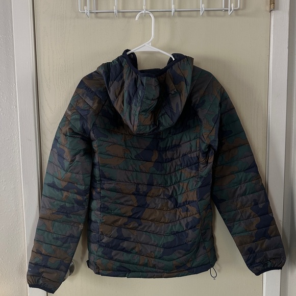Columbia Camo Puffer Jacket Brand New Small - Picture 5 of 5
